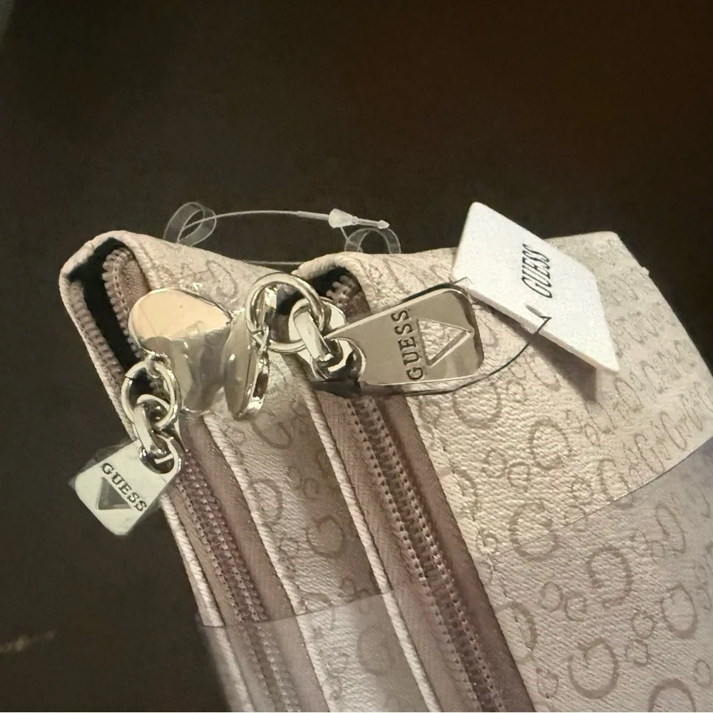 GUESS White and Light Gray Cosmetic Pouch with Red Logo